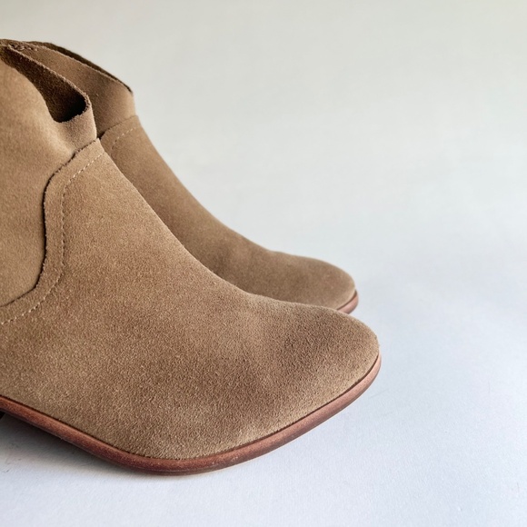 UGG Tan Brown Suede Genuine Leather Ankle Boots size 8 - Picture 15 of 16